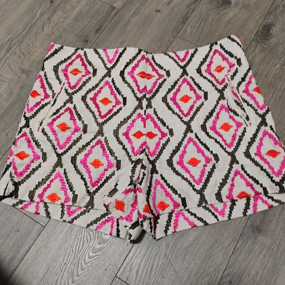 Linen Embroidered Riviera Shorts 12 IKAT Lips 👄 All Over Print - Picture 11 of 12